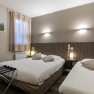 Cafe Les Fleurs Hotel