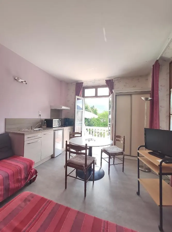 Studio Avec Terrasse Vue Tourmalet Dans Villa Historique 